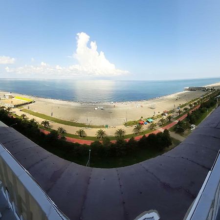 Beautiful House By The Sea Διαμέρισμα Μπατούμι Εξωτερικό φωτογραφία